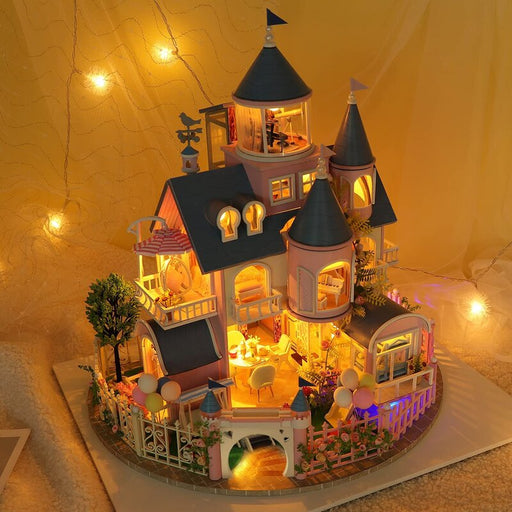 Miniature Big Castle Model Dollhouse